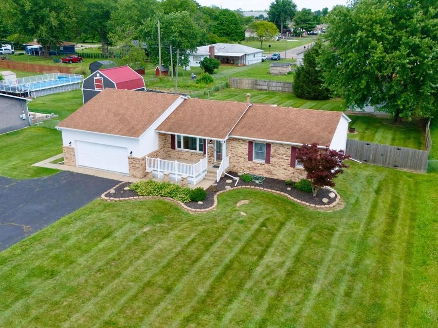 4424 Ethel Road , Obetz, OH 43207 Photo 1