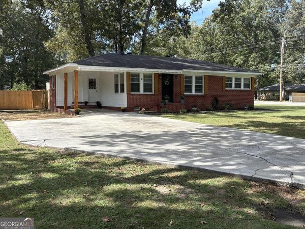 2 Sandy Beach Terrace NW, Rome, GA 30165