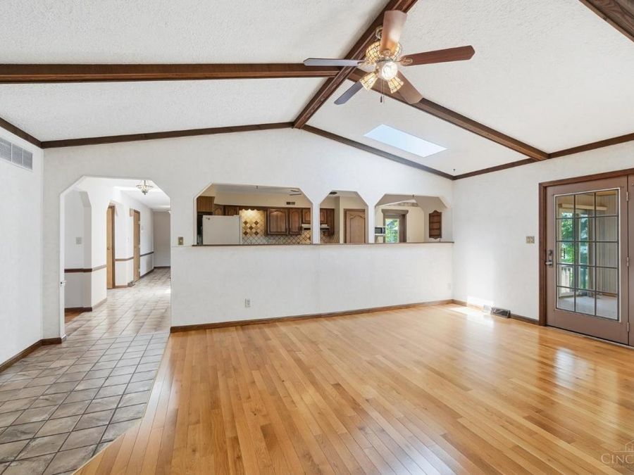4290 Marcrest Drive, Cincinnati, OH 45211 Photo 18