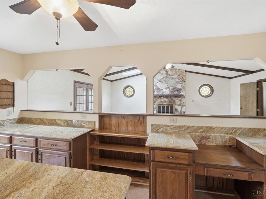 4290 Marcrest Drive, Cincinnati, OH 45211 Photo 19