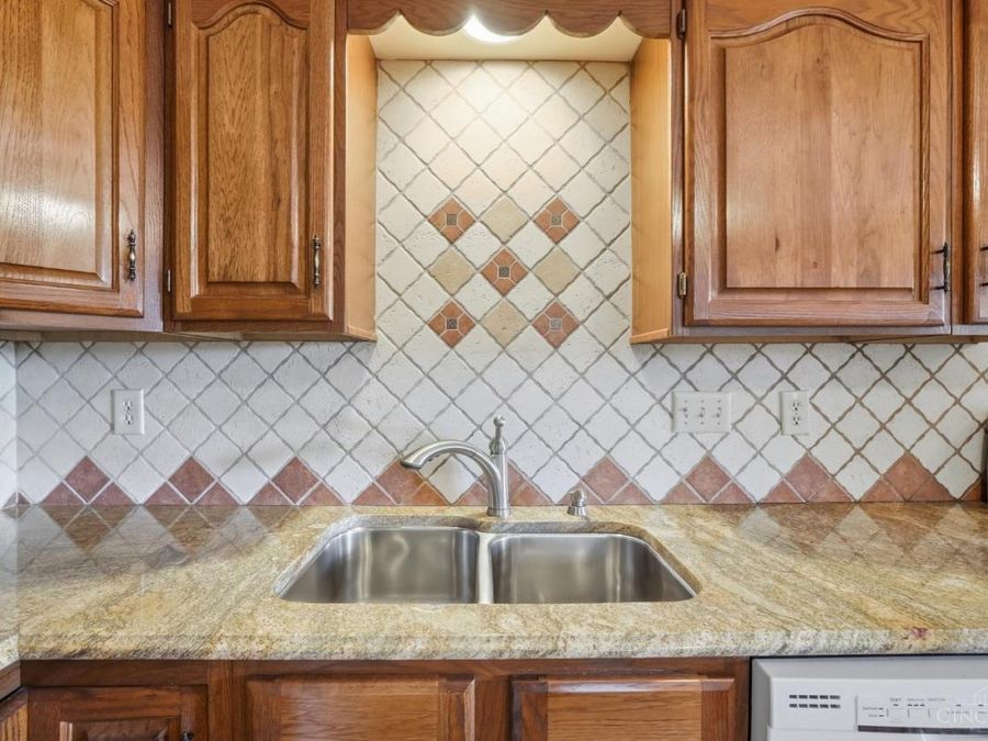 4290 Marcrest Drive, Cincinnati, OH 45211 Photo 20