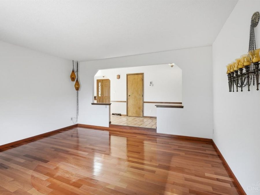 4290 Marcrest Drive, Cincinnati, OH 45211 Photo 29