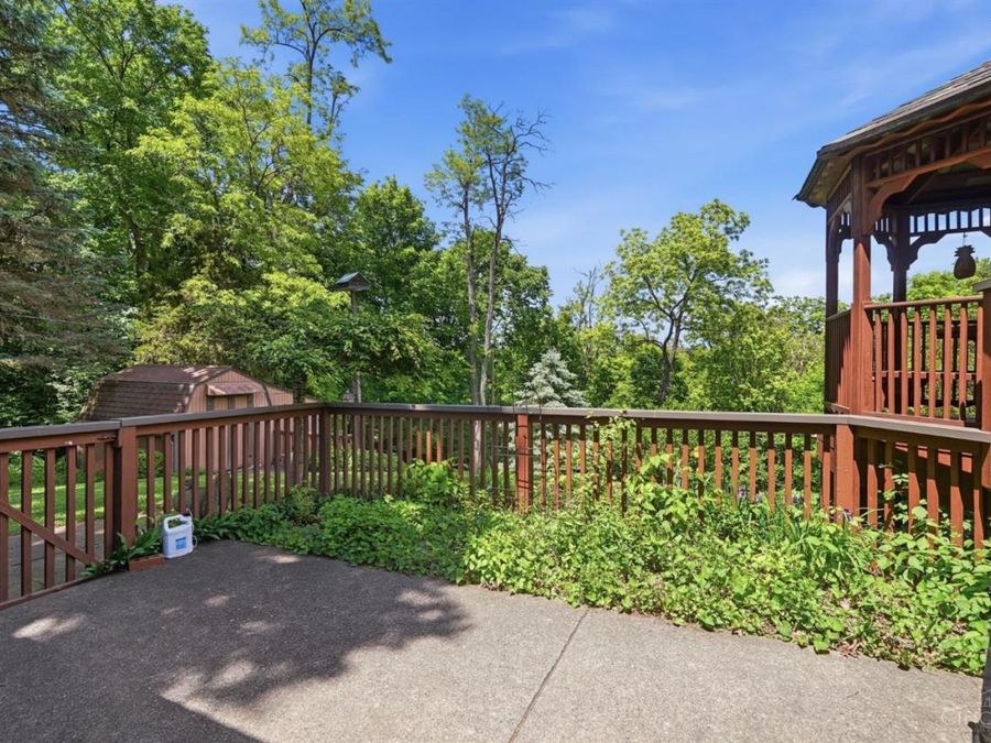 4290 Marcrest Drive, Cincinnati, OH 45211 Photo 71
