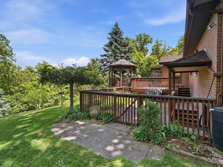 4290 Marcrest Drive, Cincinnati, OH 45211 Photo 73
