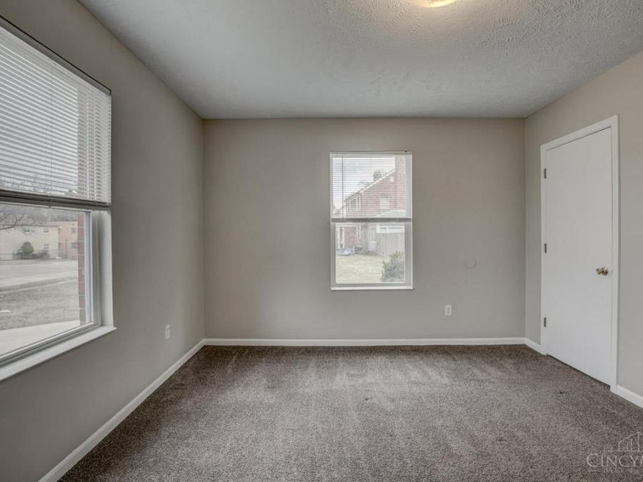 5547 Kirby Avenue, Cincinnati, OH 45239 Photo 15