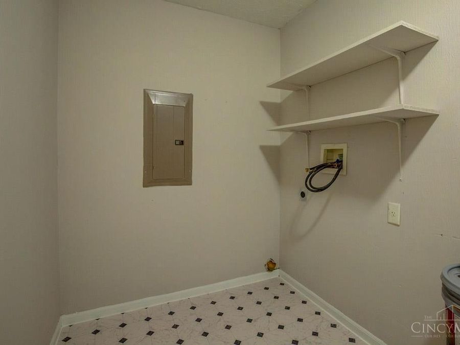 5547 Kirby Avenue, Cincinnati, OH 45239 Photo 32