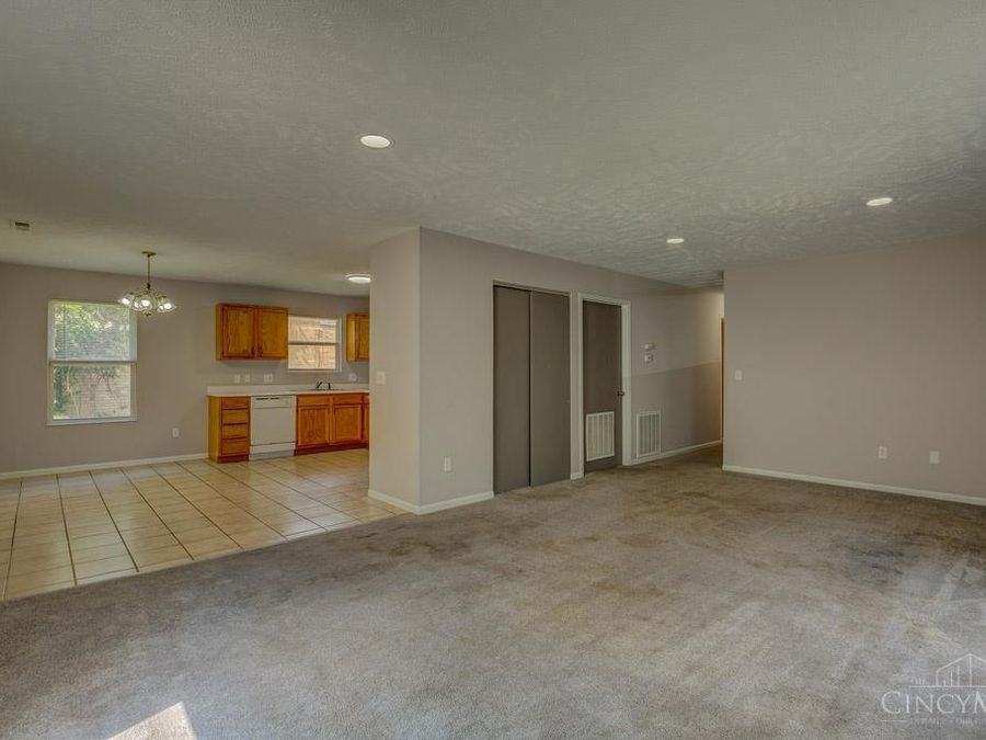 5547 Kirby Avenue, Cincinnati, OH 45239 Photo 34