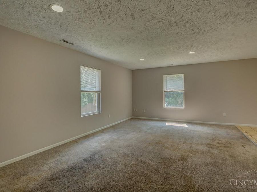 5547 Kirby Avenue, Cincinnati, OH 45239 Photo 36