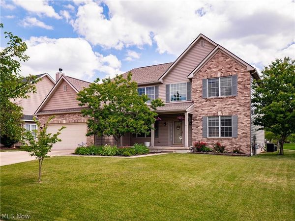 27336 Maurer Drive , Olmsted Twp, OH 44138