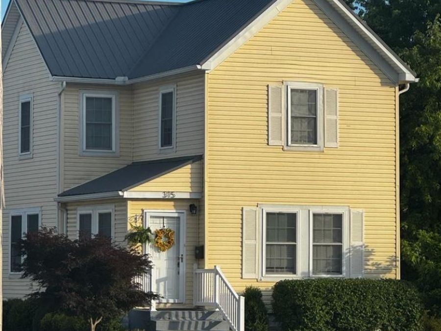 315 E State Street , Newcomerstown, OH 43832 Photo 1