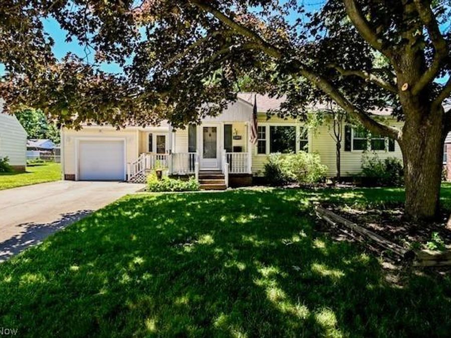 1495 Fairview Place , Alliance, OH 44601 Photo 1