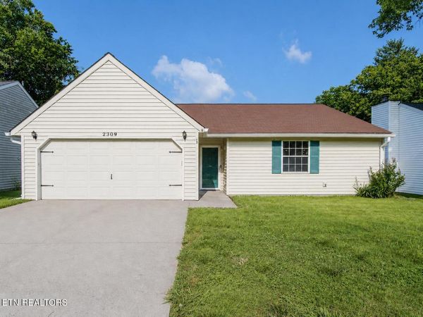 2309 Tori Rd, Knoxville, TN 37923