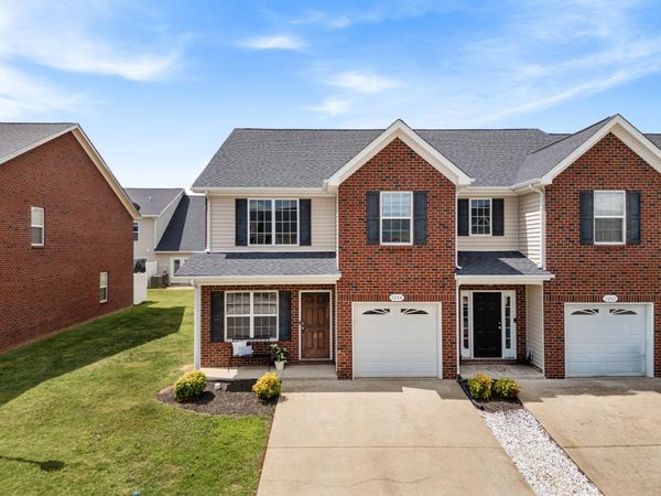 4254 Aurora Cir , Murfreesboro, TN 37127