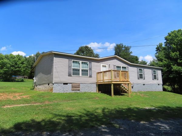 365 Chicken Dave Rd , Whitwell, TN 37397