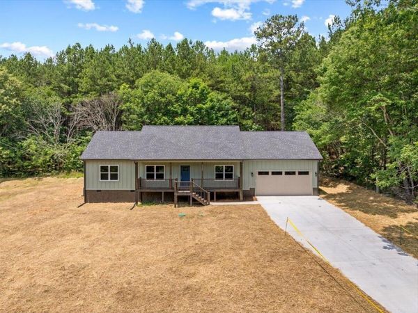 3104 Old Morris Road , Rocky Face, GA 30740
