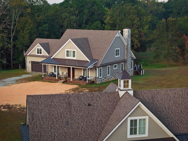 450 Lowe Branch Rd , Centerville, TN 37033