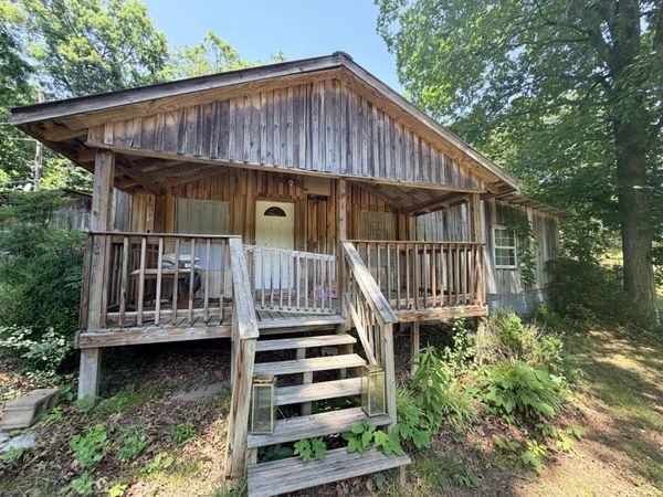 14356 Highway 438 W, Linden, TN 37096