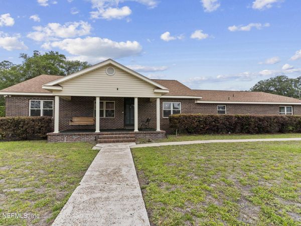 164 6TH Street N, Macclenny, FL 32063