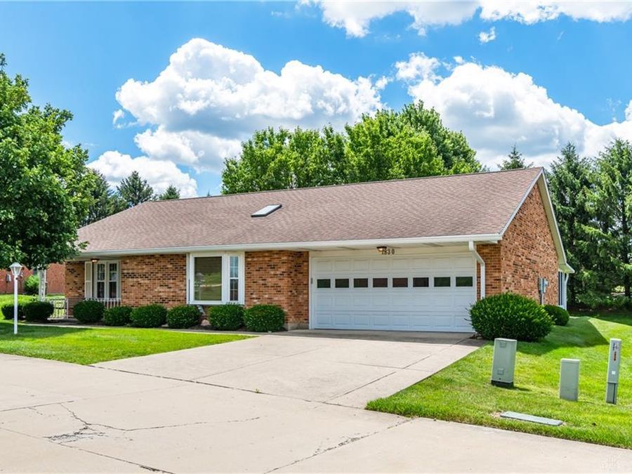 1830 Primrose Lane, Fairborn, OH 45324 Photo 1