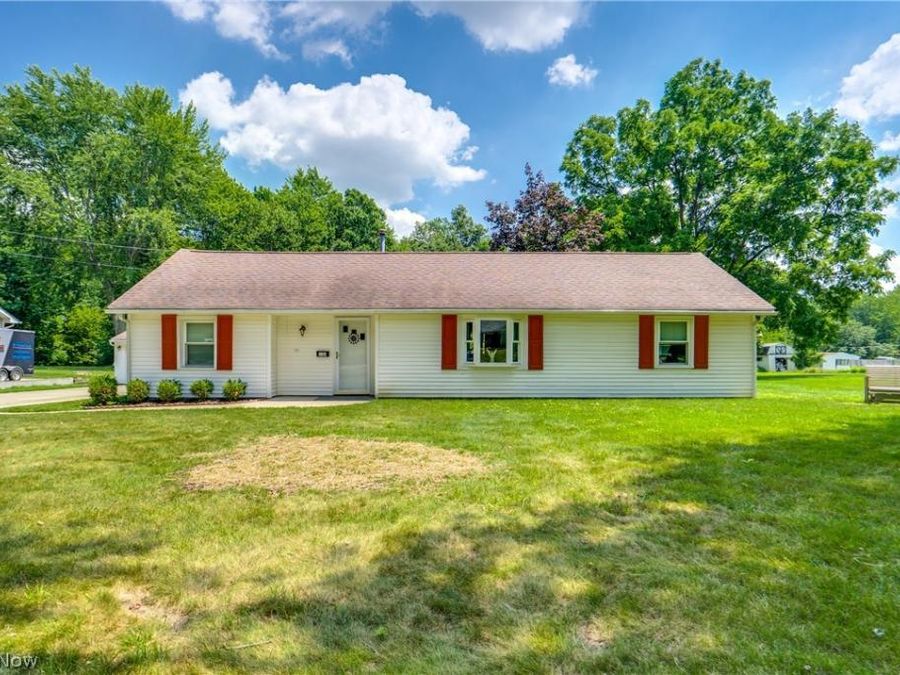 1183 Aberth Drive , Akron, OH 44320 Photo 1