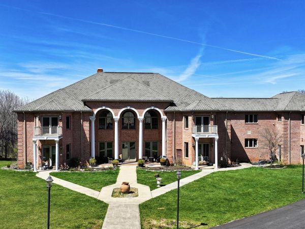 900 Tanager Drive, Bluefield, VA 24605