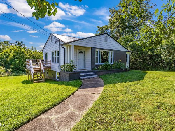 330 Birdwell Circle, Greeneville, TN 37743