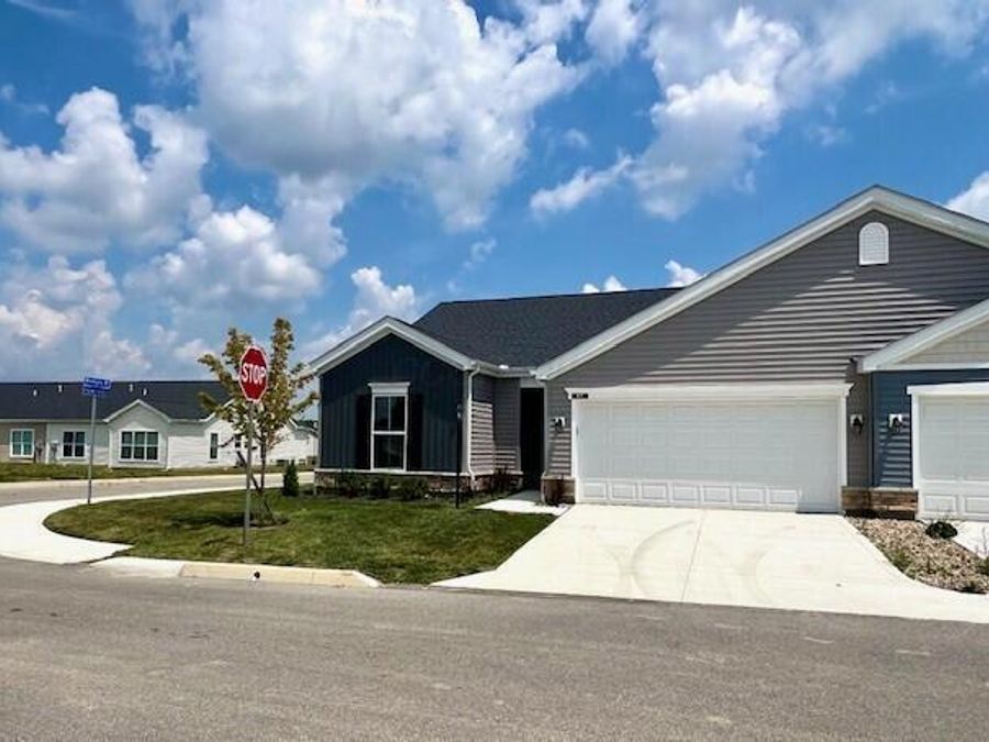 87 Wellesley Drive , Delaware, OH 43015 Photo 1