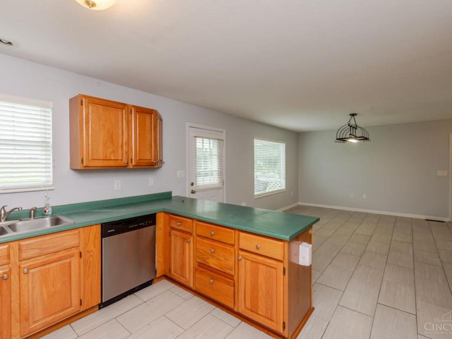 188 Hatchet Drive, Lakengren, OH 45320 Photo 10