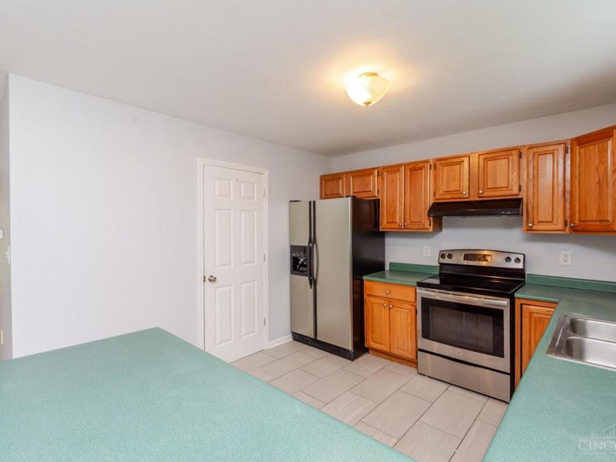 188 Hatchet Drive, Lakengren, OH 45320 Photo 11