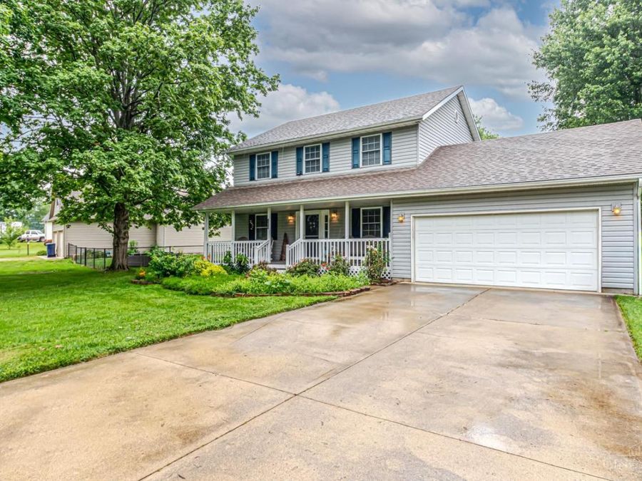 188 Hatchet Drive, Lakengren, OH 45320 Photo 2