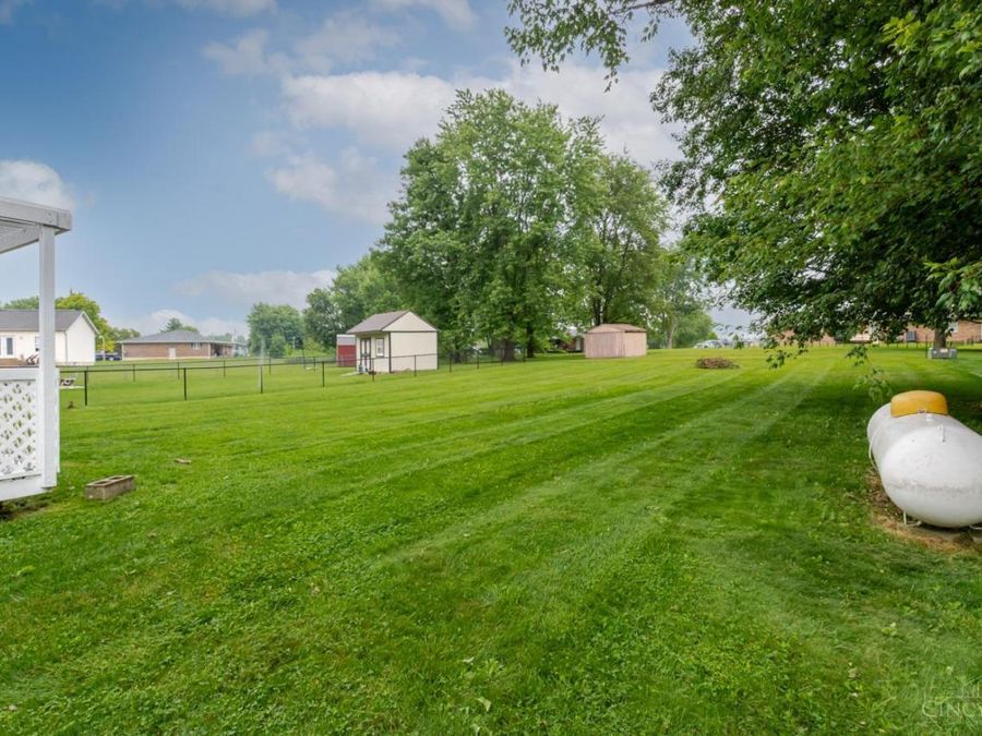 188 Hatchet Drive, Lakengren, OH 45320 Photo 28