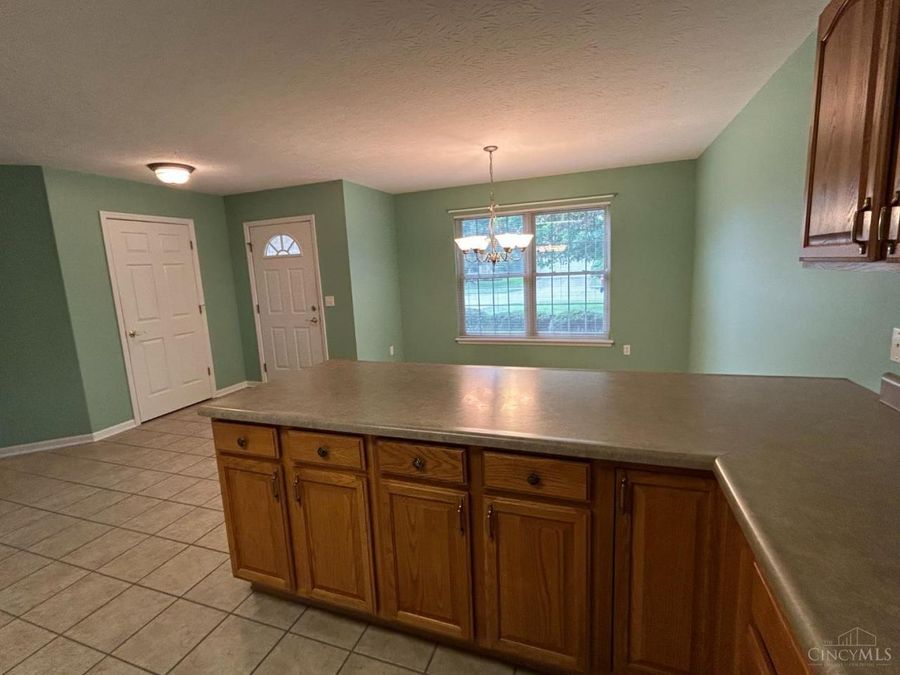 1260 Autumn Walk, Hamilton, OH 45013 Photo 10