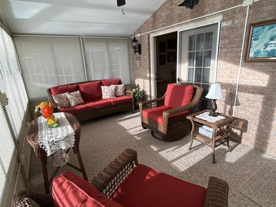 1260 Autumn Walk, Hamilton, OH 45013 Photo 18