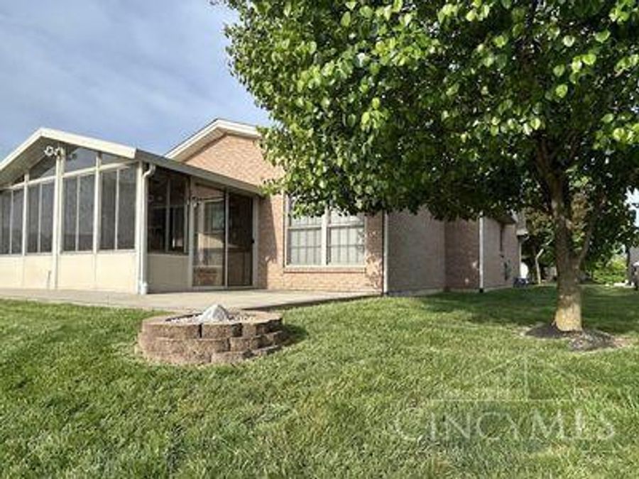 1260 Autumn Walk, Hamilton, OH 45013 Photo 21