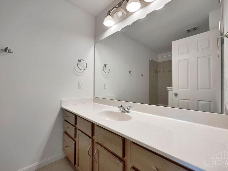 5379 Rentschler Estates Drive, Fairfield Township, OH 45011 Photo 33