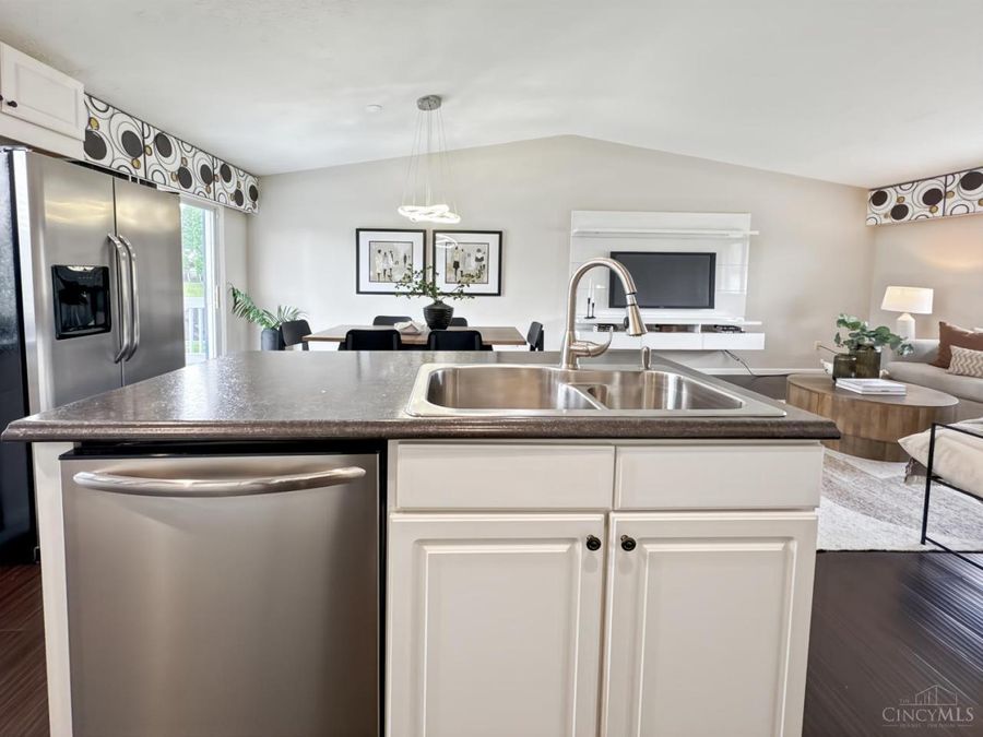 8168 Timberjack Way, West Chester, OH 45069 Photo 10