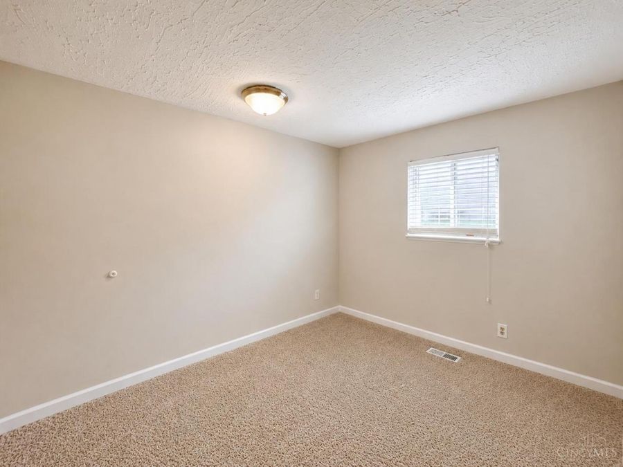 8168 Timberjack Way, West Chester, OH 45069 Photo 16