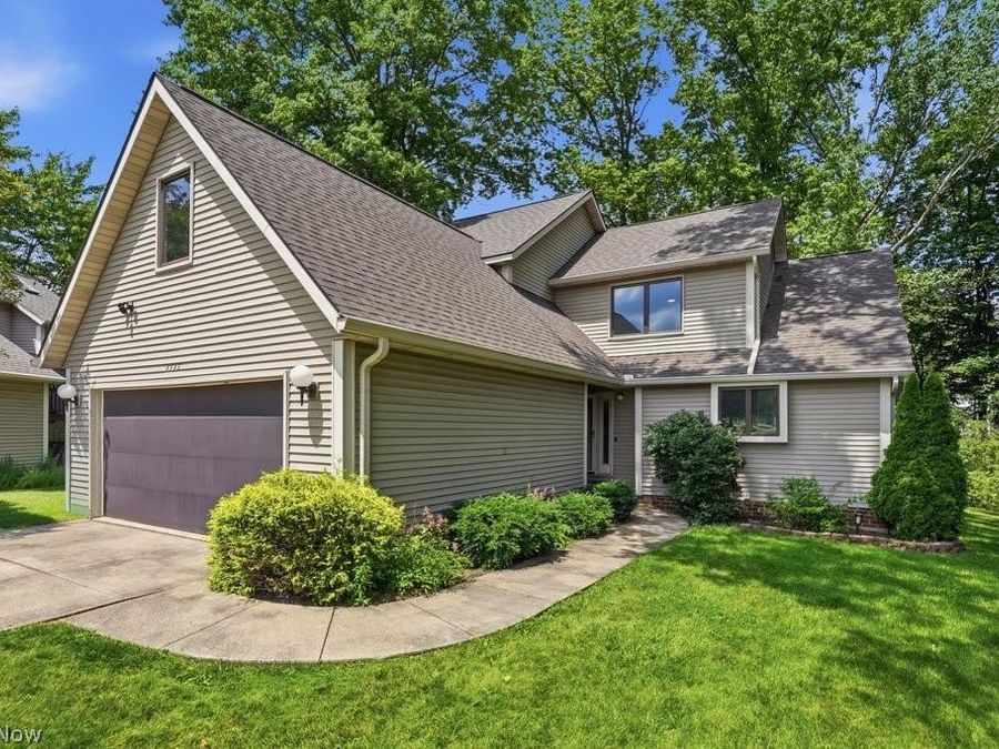 2323 Call Road , Stow, OH 44224 Photo 1