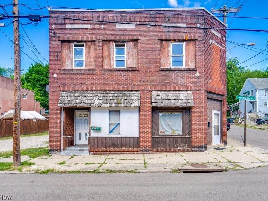 1932 Manchester Road, Akron, OH 44314 Photo 1