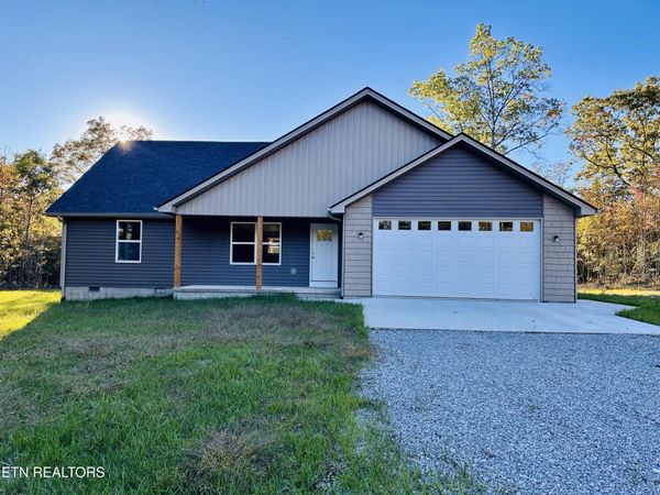 560 Saint Anthony Drive, Jamestown, TN 38556