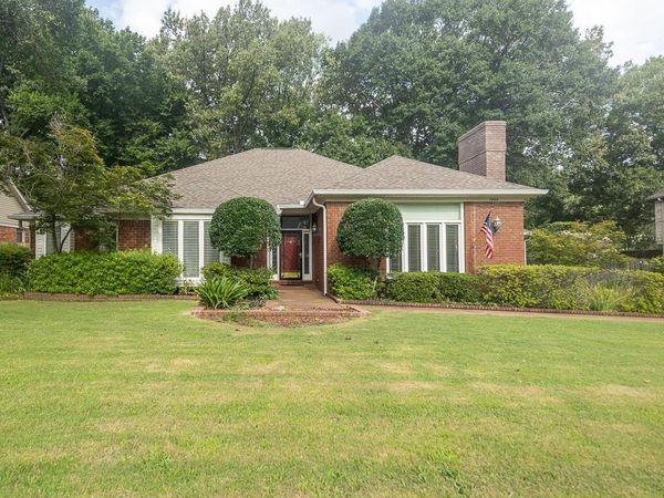 1999 KOSTKA LN , Germantown, TN 38139