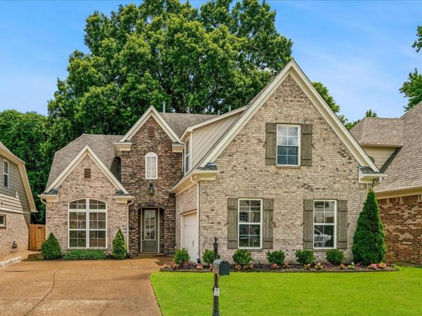 5235 NEWTON OAK CIR S, Memphis, TN 38117