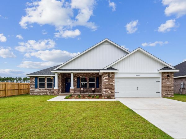 7589 Hatteras Drive, Navarre, FL 32566