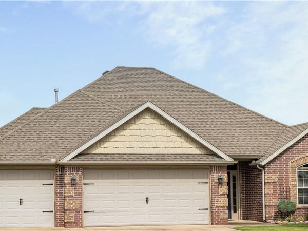 3800 SW Hollowbrook Street , Bentonville, AR 72713