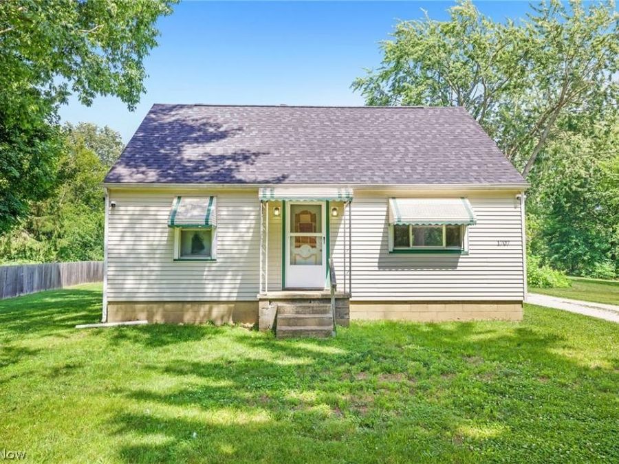 1707 Mohawk Drive , Akron, OH 44306 Photo 1