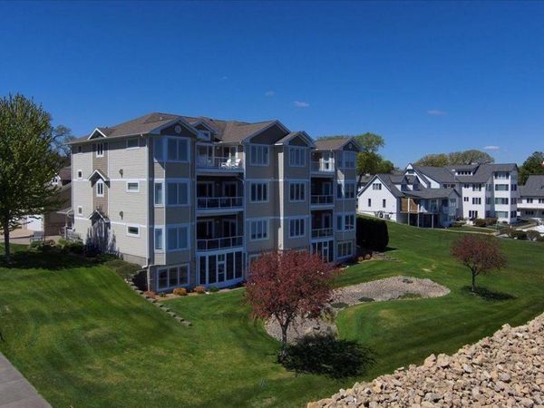200 E Michigan Street , Unit 1, Lake City, MN 55041