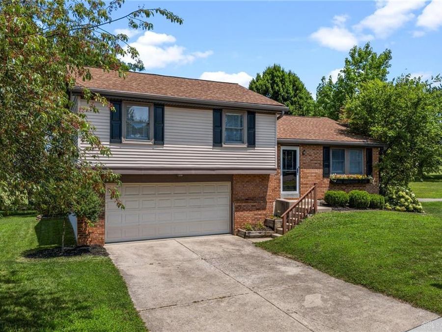 5638 Finchnest Way, West Chester, OH 45069 Photo 1
