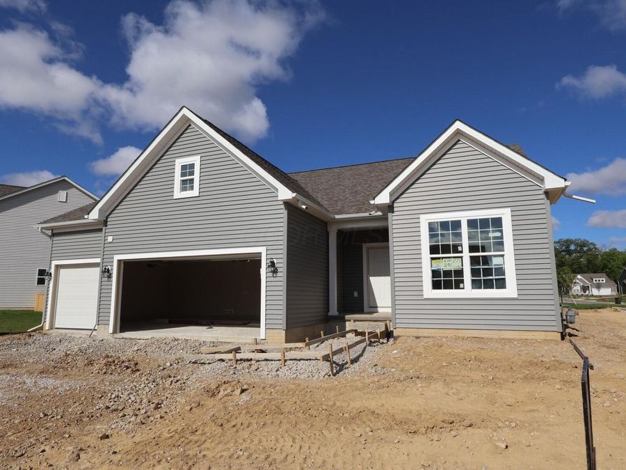 290 Olympic Loop , Commercial Point, OH 43116 Photo 1