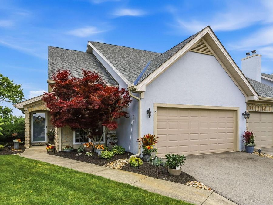 890 Village Drive , Delaware, OH 43015 Photo 1