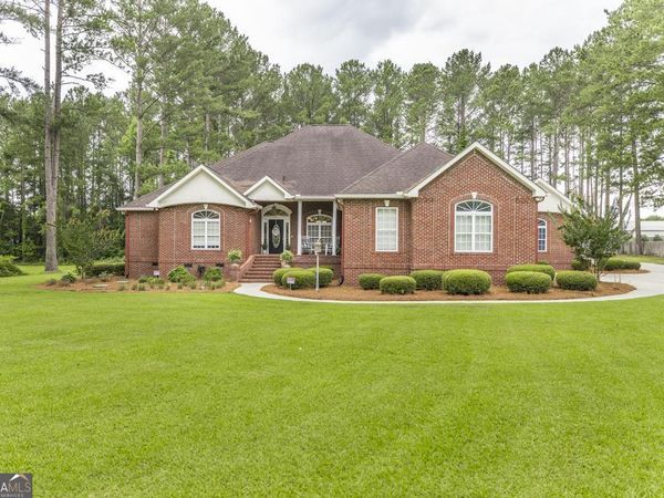 493 Fairfield Drive, Dublin, GA 31021